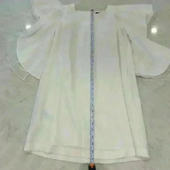 BCBG Maxazria Women’s Dress Size 2 White Ruffle Sleeve LWD Bride - Picture 8 of 11